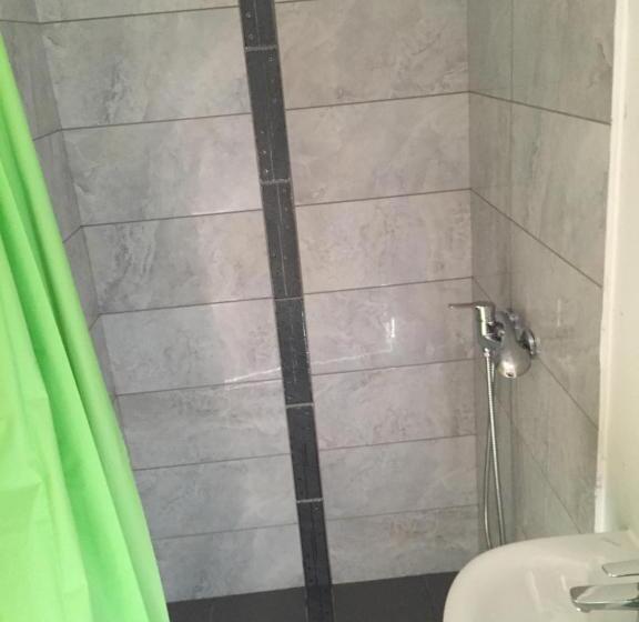 اتاق خانوادگی, Vila Mangart