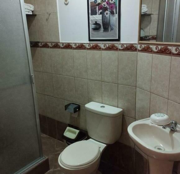 اتاق استاندارد, Apart & Hostal Manualé