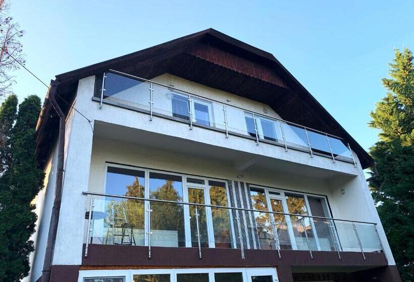 Апартаменты 1 Спальня, Ari Villa Révfülöp