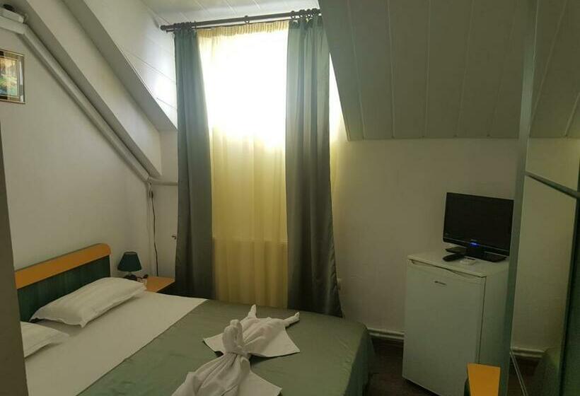 Habitació Basic, Green House 2