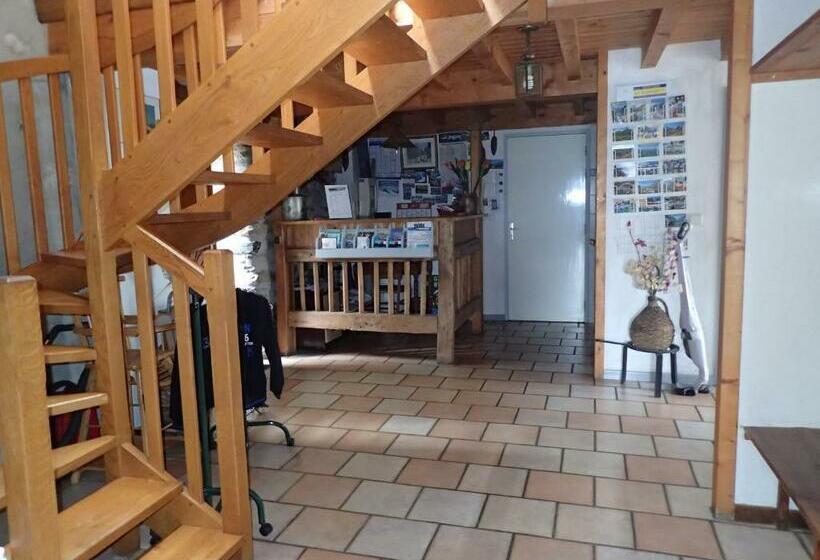 스탠다드 트리플 룸, Gîte Soum De L Ase