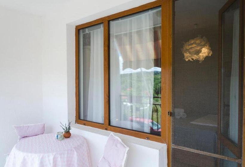 Номер Стандарт, Guest House Mikra