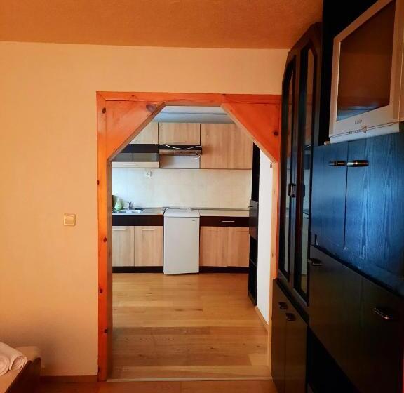 סוויטה משפחתית, Guesthouse Classic