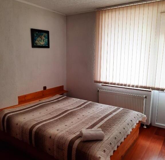 חדר אקונומי, Guesthouse Classic