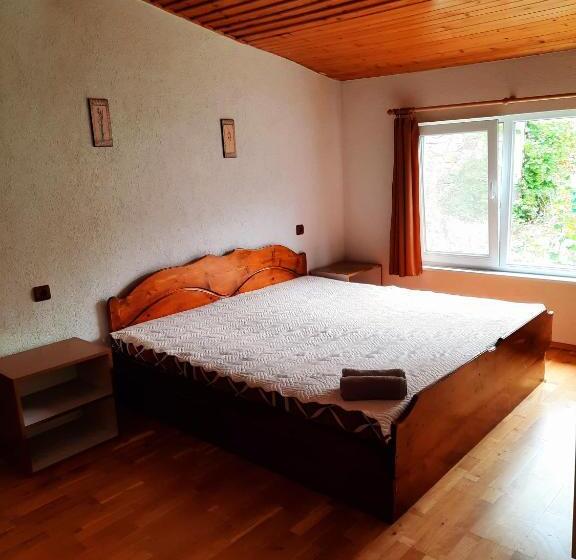 סוויטה משפחתית, Guesthouse Classic