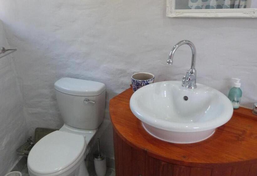 בקתה, Hannah S Haven