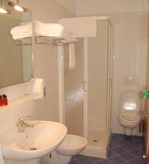 חדר סטנדרט לשלושה, Agriturismo Dolceacqua