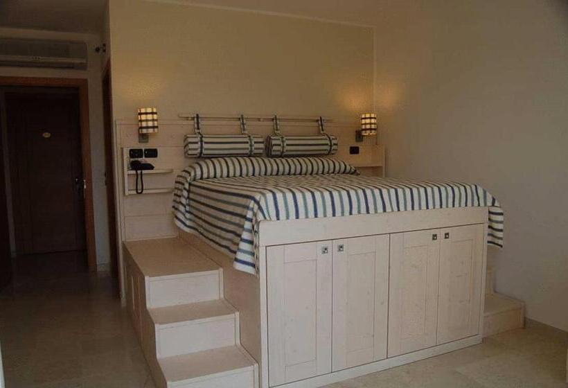 חדר סטנדרט לשלושה, Agriturismo Dolceacqua