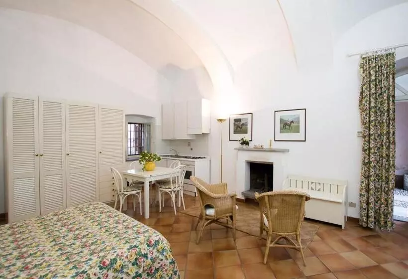 استودیوی استاندارد, Agriturismo Il Torrione