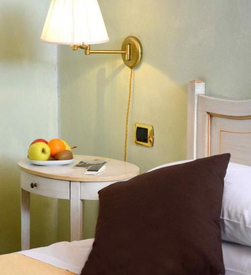 غرفة قياسية, Albergo Dimora Storica Antica Hostelleria