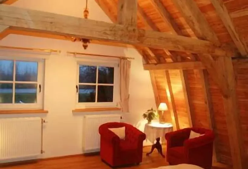 スイート, Cosy Cottage