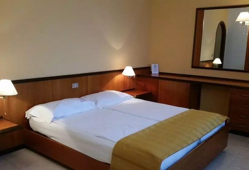 スタンダードルーム, Ai Cadelach Hotel Giulia