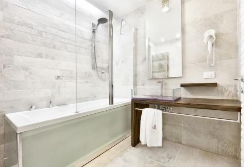 デラックスルーム, Ai Cadelach Hotel Giulia