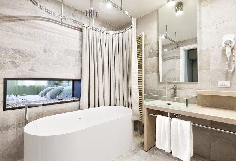 デラックスルーム, Ai Cadelach Hotel Giulia