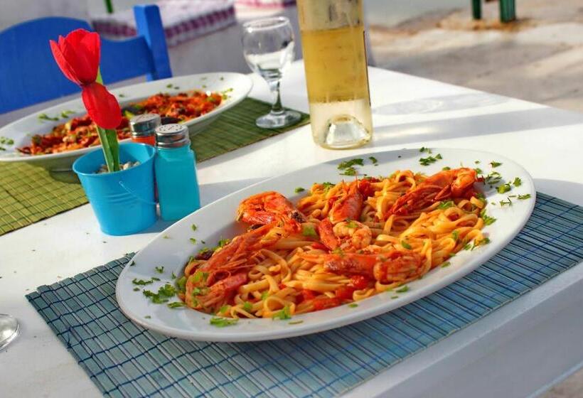 스탠다드 발코니 룸, Avra Budget Beach Rooms