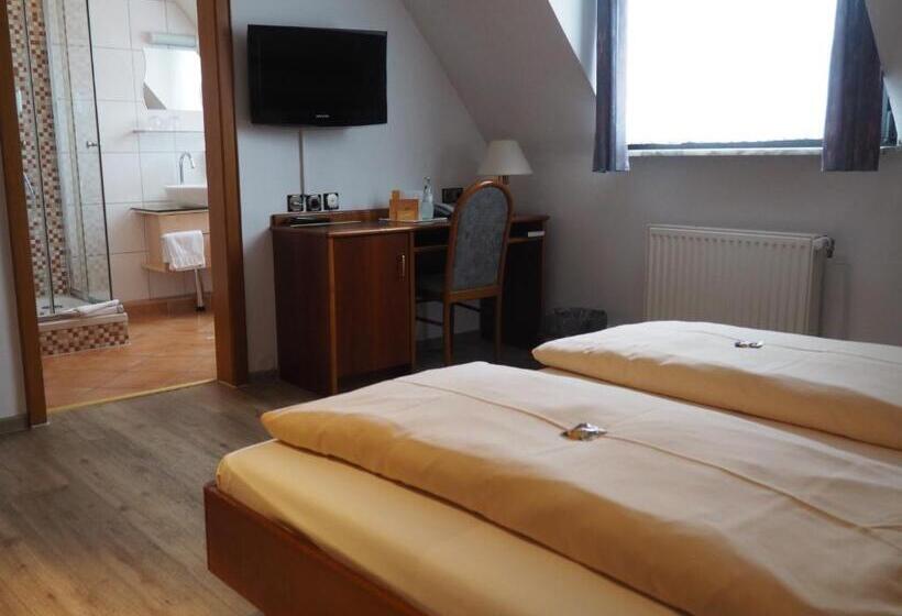 标准间, Bienefeld