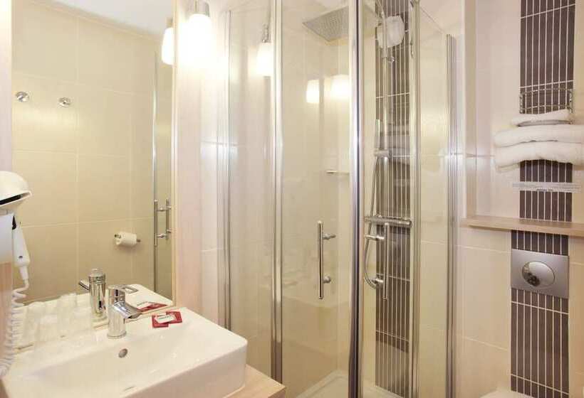 スタンダードトリプルルーム, Brit Hotel Essentiel De Granville