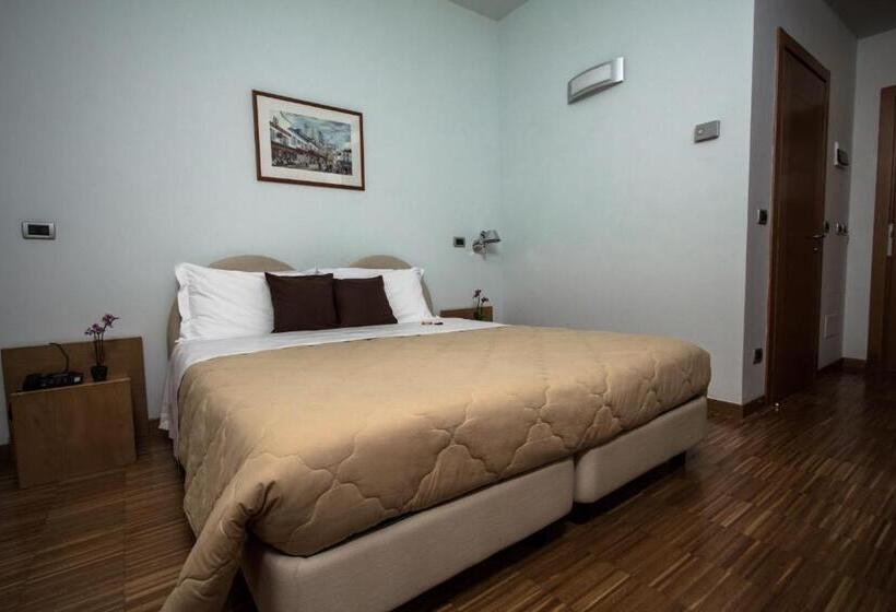 اتاق استاندارد, Grand Hotel Garden