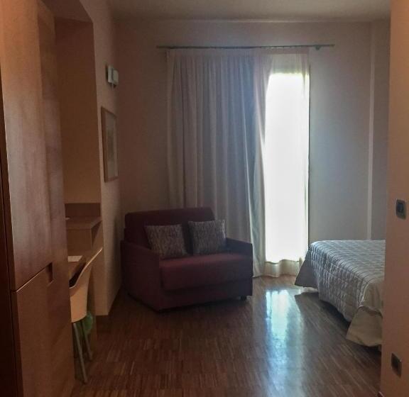 اتاق استاندارد, Grand Hotel Garden