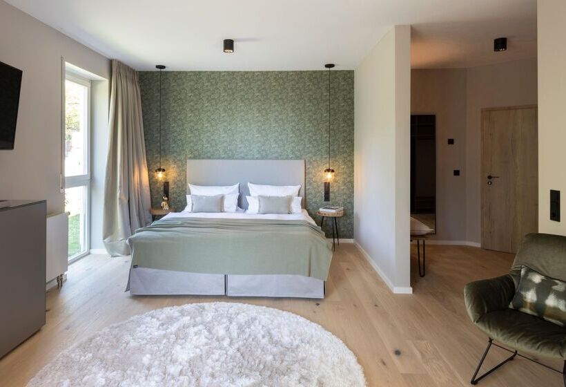 标准间, Hofgut Wißberg  Das Weinberg