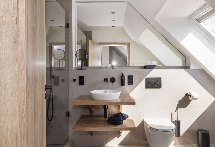 标准间, Hofgut Wißberg  Das Weinberg