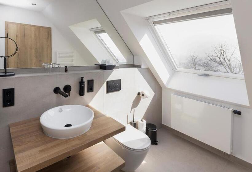 复式房间, Hofgut Wißberg  Das Weinberg