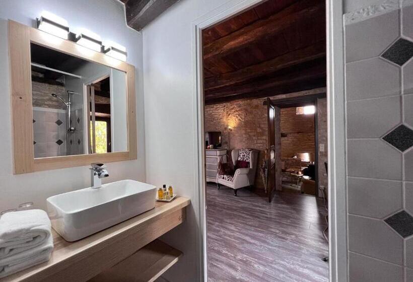 Люкс Повышенной Комфортности, Hôtel Les Vieilles Tours Rocamadour