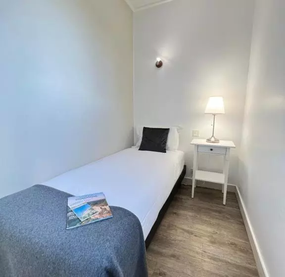 スタンダードトリプルルーム, Hôtel Les Vieilles Tours Rocamadour