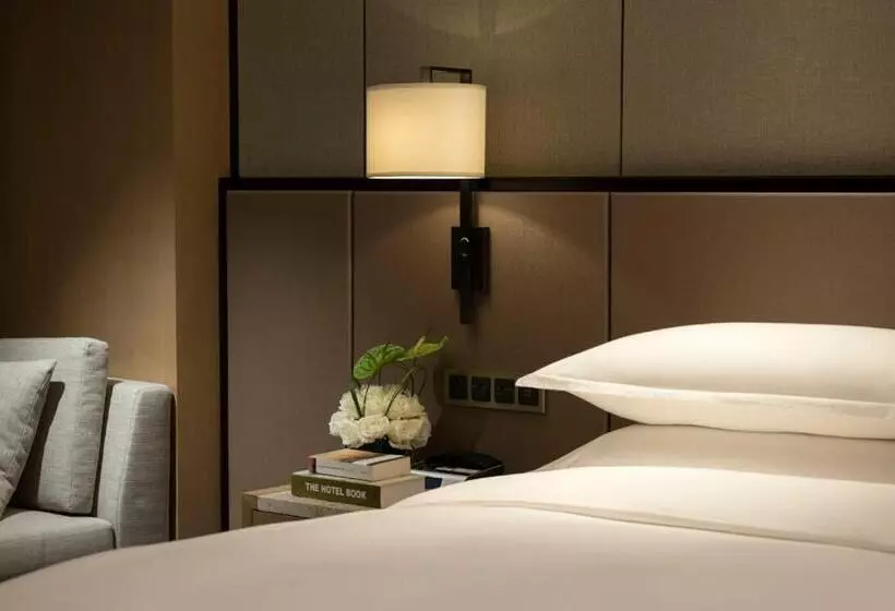 キングサイズベッドのクラシックルーム, Intercontinental Wuhan By Ihg