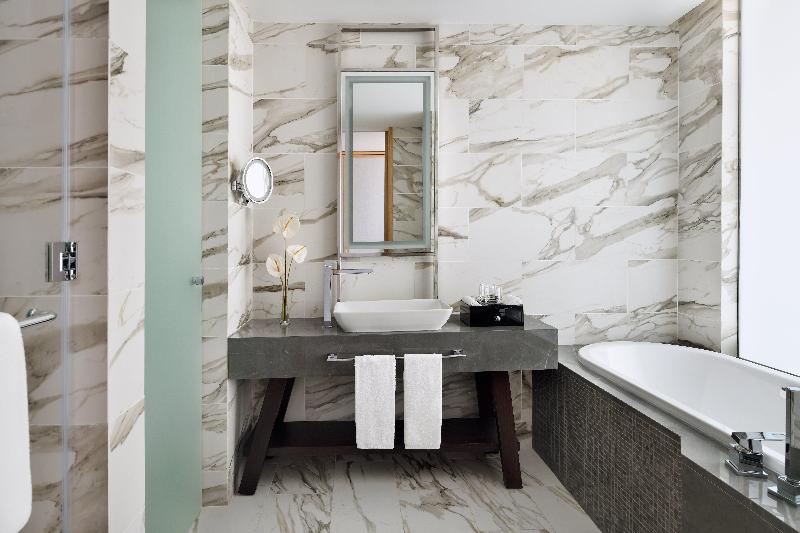 Chambre Standard Vue Fleuve, Intercontinental Wuhan By Ihg