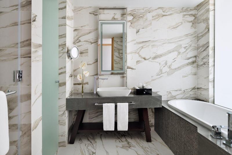 Chambre Standard Vue Fleuve, Intercontinental Wuhan By Ihg