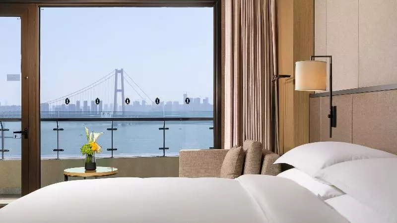 キングサイズベッドのクラシックルーム, Intercontinental Wuhan By Ihg