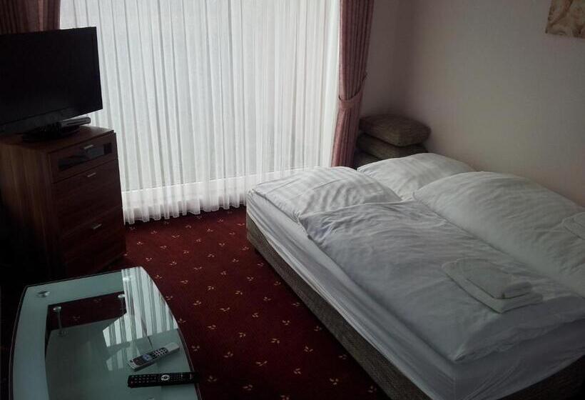 غرفة قياسية ثلاثية, Kräuterhotel & Restaurant Heidejäger