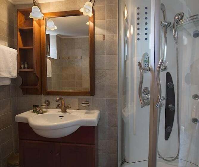 Triple Room Sea View, Limeni Village