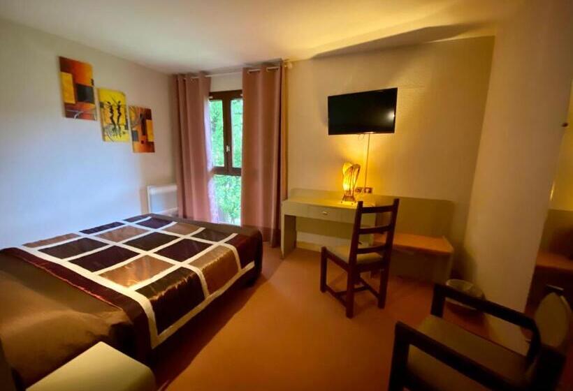 Номер Стандарт, Restaurant De La Paix