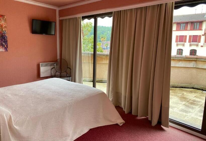 Номер Стандарт с Террасой, Restaurant De La Paix