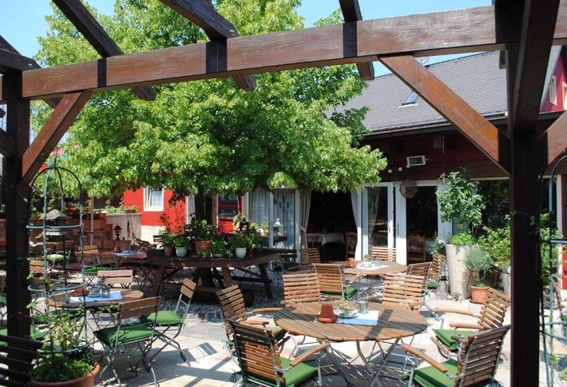 스탠다드 발코니 룸, & Restaurant Zur Linde