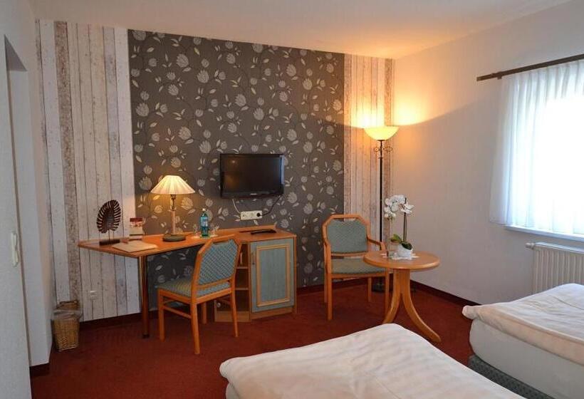 스탠다드 룸, & Restaurant Zur Linde