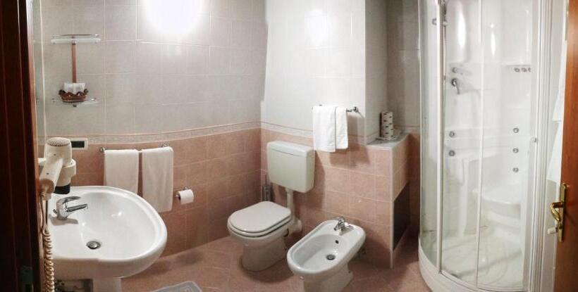 Номер Стандарт Индивидуальный, Willy