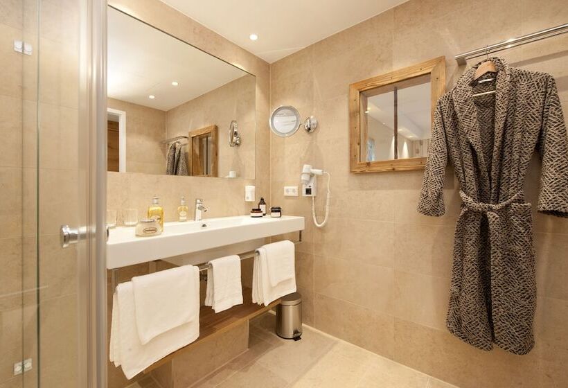 スタンダードシングルルーム, Zur Post