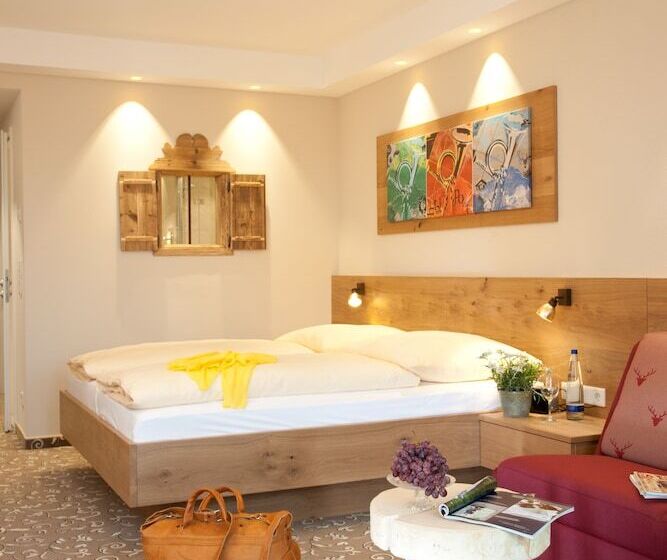 スタンダード4人部屋, Zur Post