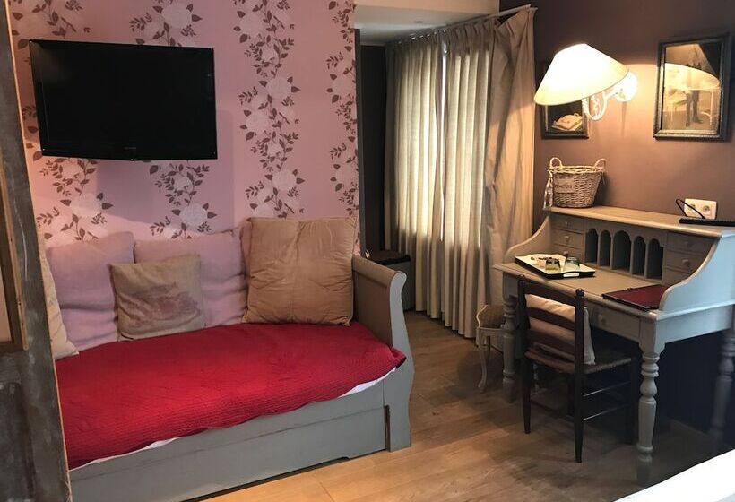 带城市景观的高级房间, Le Cosy Hotel Restaurant