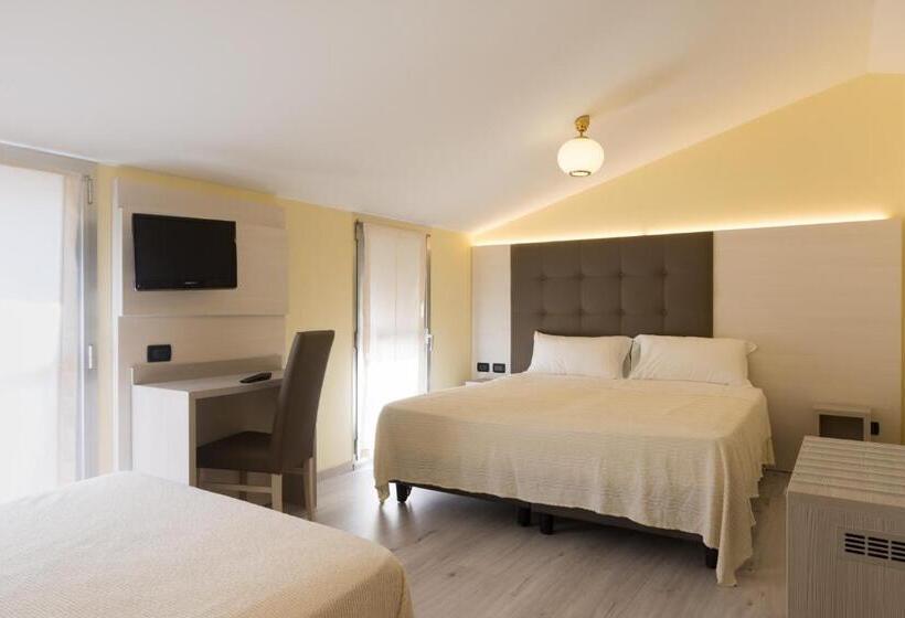 غرفة ديلوكس عائلية, Park Hotel Ristorante Ca  Bianca