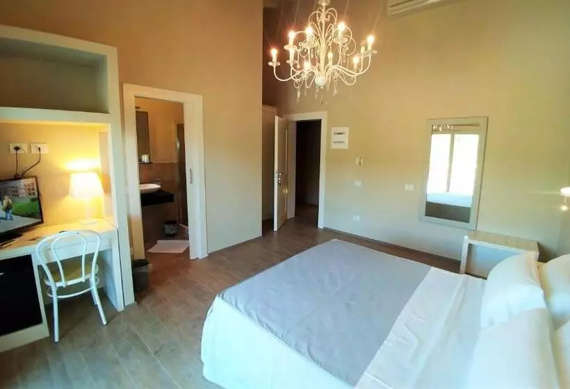 プールの見えるデラックスルーム, Relais I Piastroni