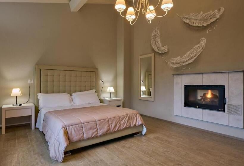 جناح إدارى, Relais I Piastroni