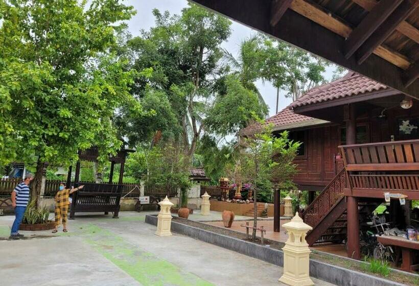 Номер Стандарт, Ruenthai Ampawa