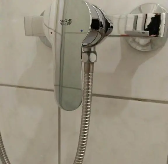エコノミーシングルルーム, Hanseatic Garni
