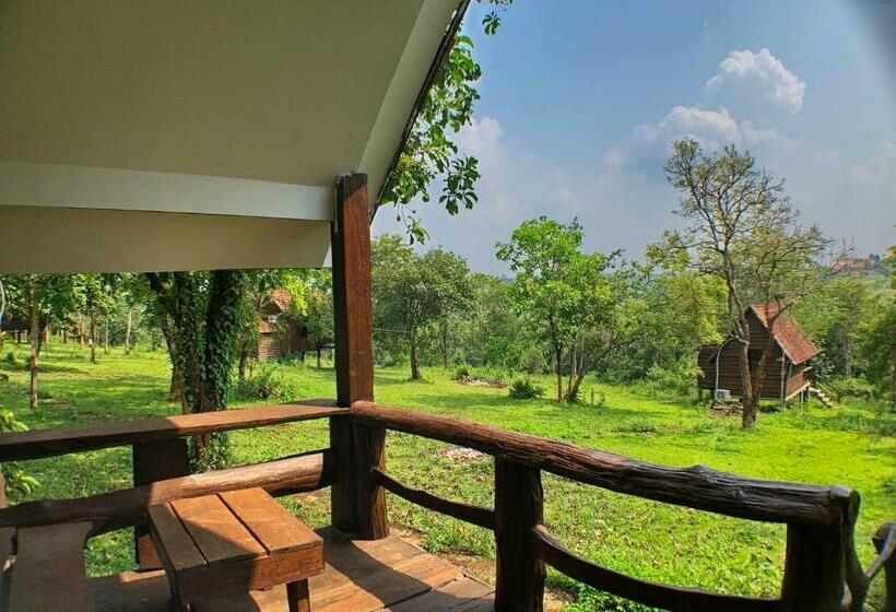 غرفة قياسية مطلة على الجبل, Nature Lodge