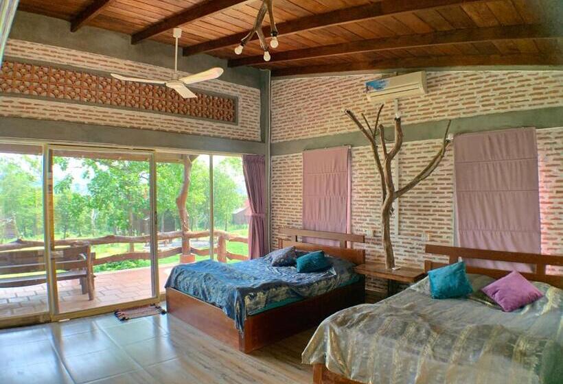 Семейный Номер Deluxe, Nature Lodge