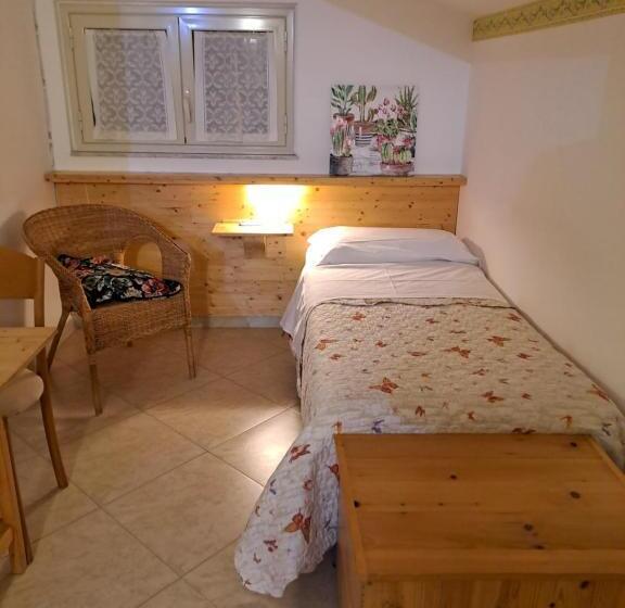 싱글 기본룸, Bbcamere Policlinico